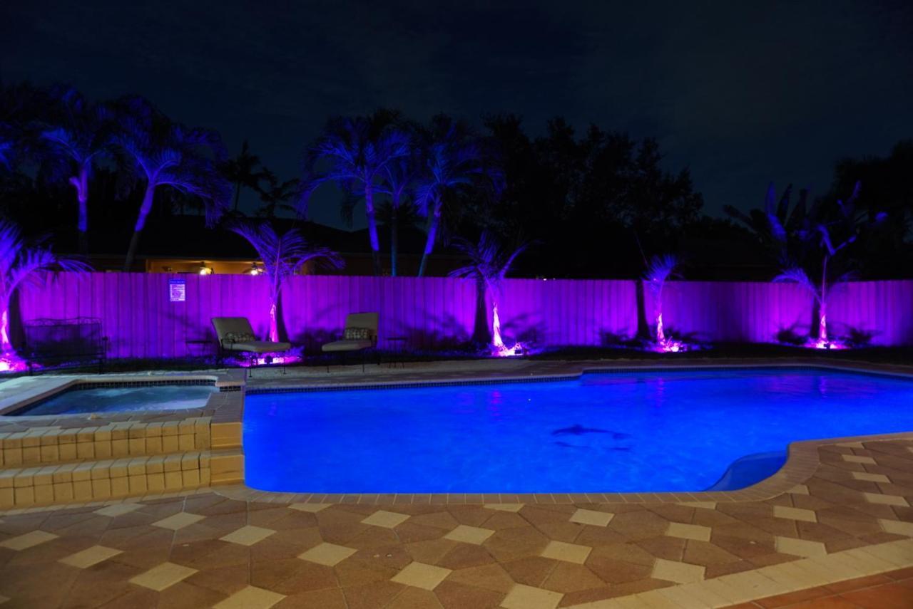 New Luxury Vacation Dream Rental- Sleeps 15! Маями Екстериор снимка
