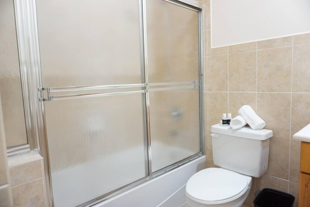 New Luxury Vacation Dream Rental- Sleeps 15! Маями Екстериор снимка